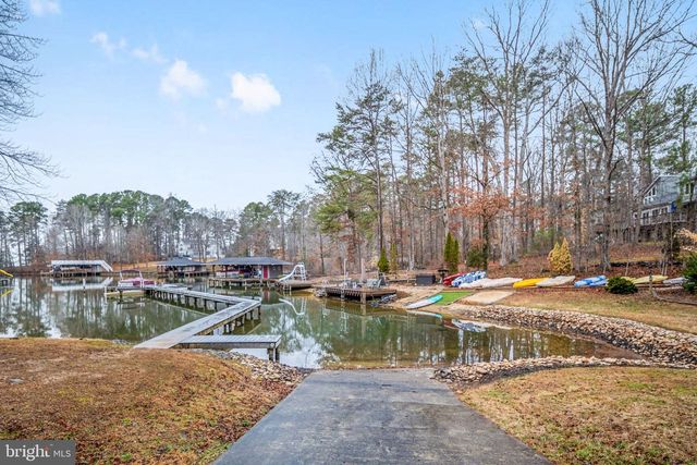 10706 ROPERS RUN, Bumpass, VA 23024