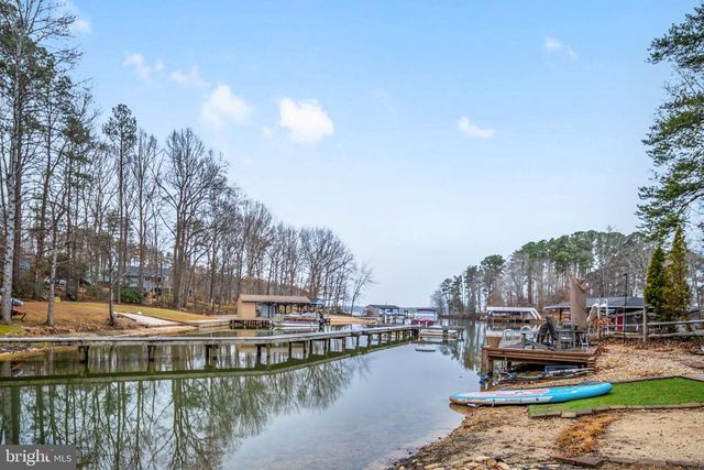 10706 ROPERS RUN, Bumpass, VA 23024