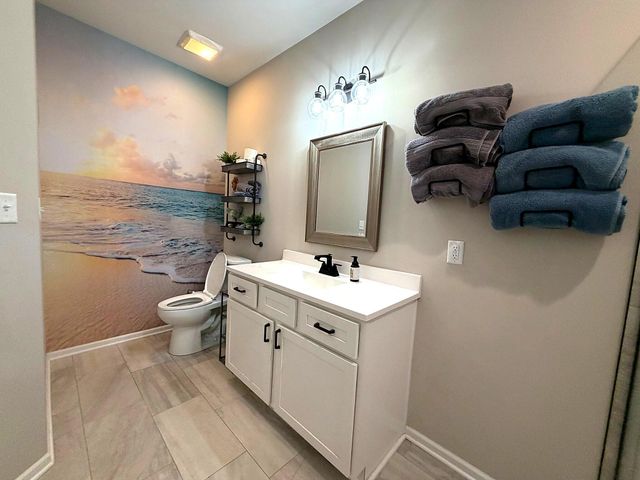 18 Levanno Drive, Crown Point, IN 46307