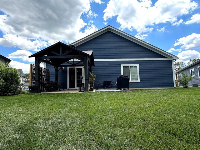 18 Levanno Drive, Crown Point, IN 46307