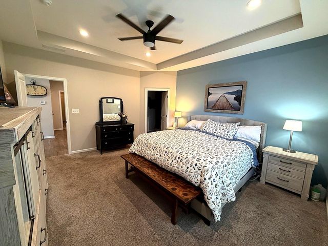 18 Levanno Drive, Crown Point, IN 46307
