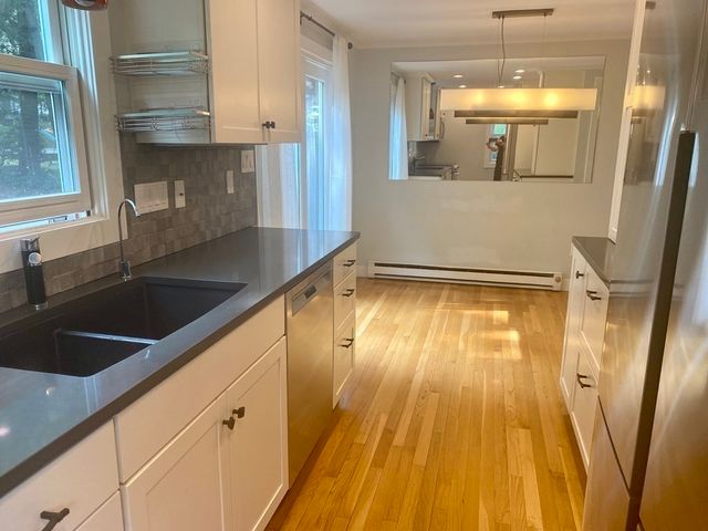 21 Rangeway, Lexington, MA 02420