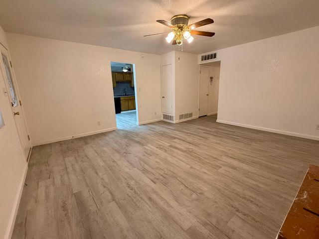2664 Dewitt Avenue, Clovis, CA 93612