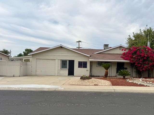2664 Dewitt Avenue, Clovis, CA 93612