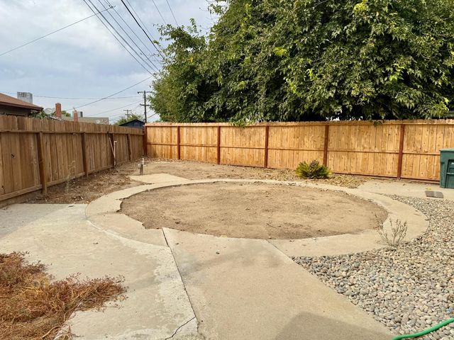 2664 Dewitt Avenue, Clovis, CA 93612