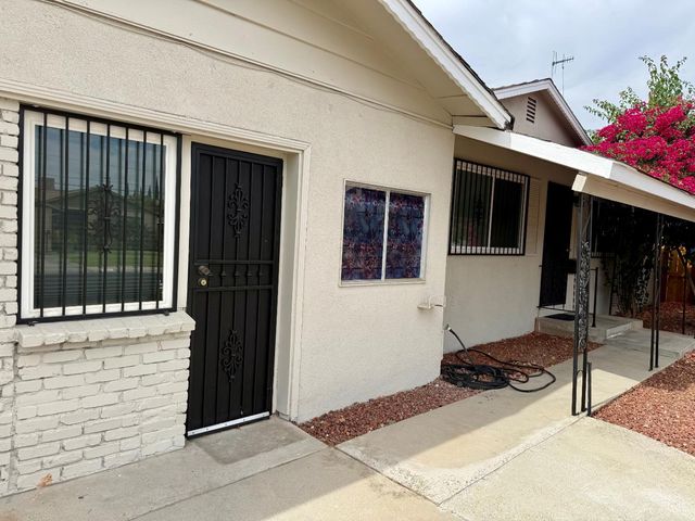 2664 Dewitt Avenue, Clovis, CA 93612