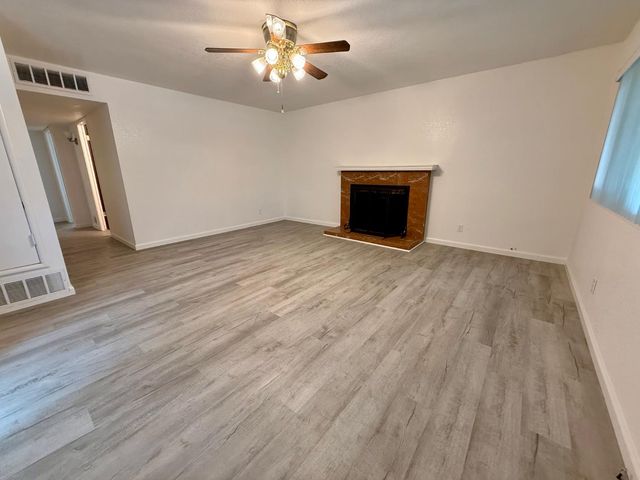 2664 Dewitt Avenue, Clovis, CA 93612