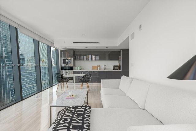 1451 Brickell Ave 1204, Miami, FL 33131