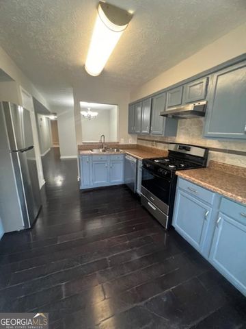 9442 Cypress Lane, Jonesboro, GA 30238