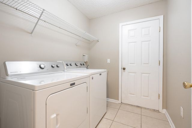 425 S Hidden Tree Dr, St Augustine, FL 32086