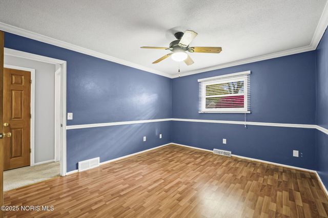 5910 Comet Avenue, Toledo, OH 43623