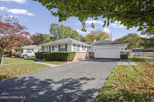 5910 Comet Avenue, Toledo, OH 43623