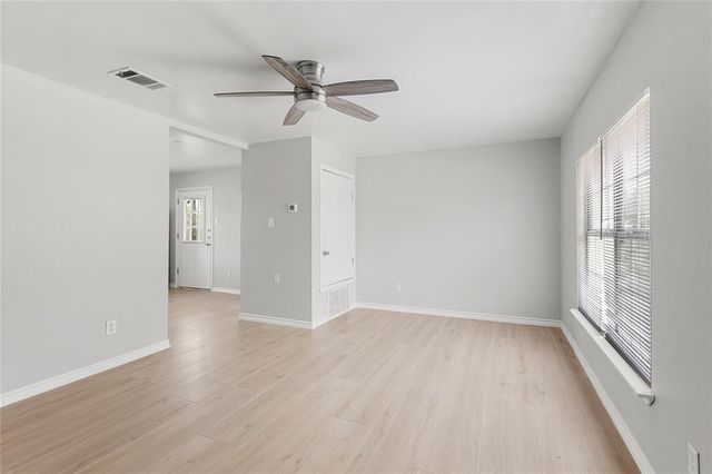 108 GM LN, San Marcos, TX 78666