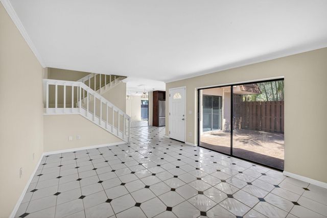 825 Center Street 9a, Jupiter, FL 33458