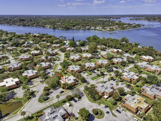 825 Center Street 9a, Jupiter, FL 33458