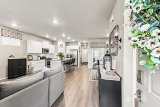 13207 191st Avenue E, Bonney Lake, WA 98391