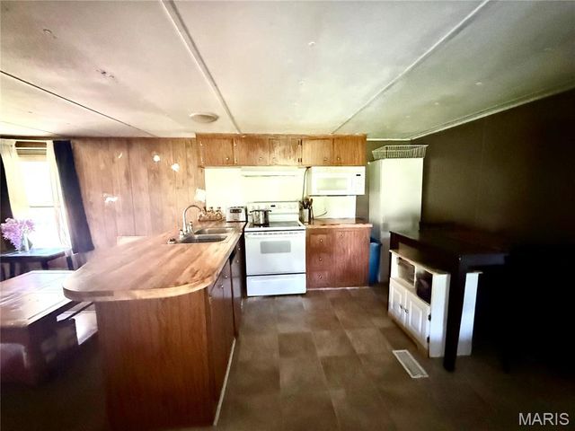 12339 Valley Lake Court, Wright City, MO 63390