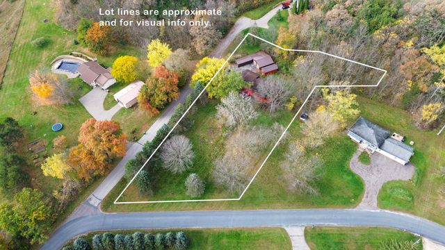 W9294 800th Avenue, River Falls, WI 54022