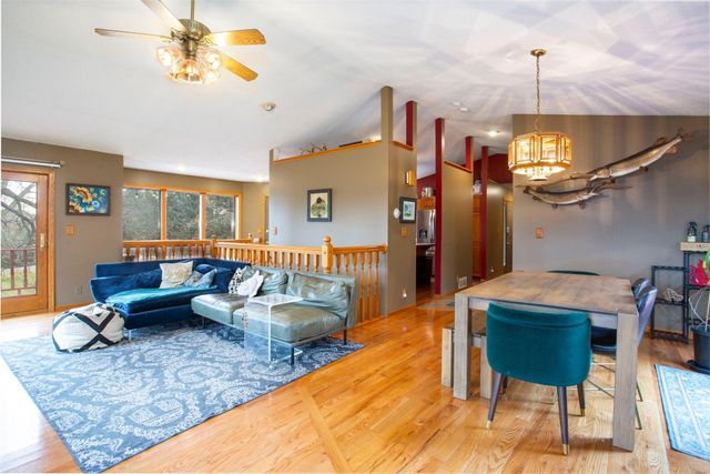 W9294 800th Avenue, River Falls, WI 54022