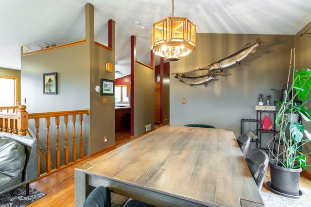 W9294 800th Avenue, River Falls, WI 54022