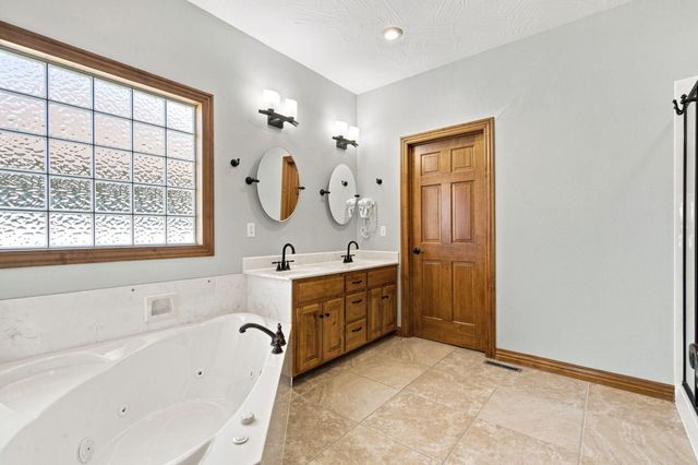 661 N Greer Avenue, Nixa, MO 65714