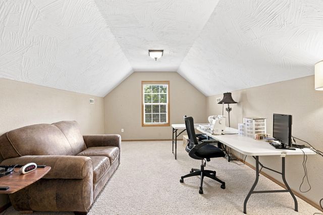 661 N Greer Avenue, Nixa, MO 65714