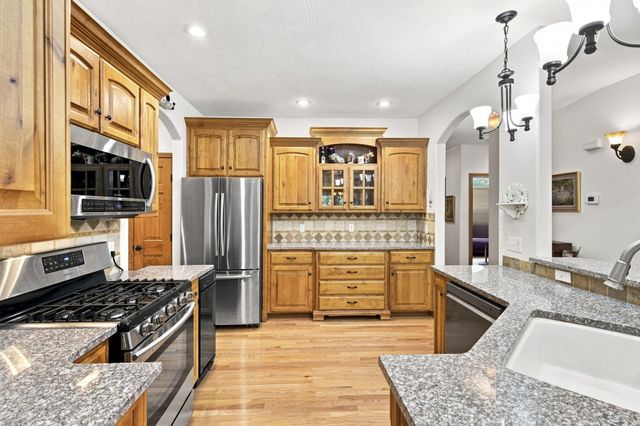 661 N Greer Avenue, Nixa, MO 65714