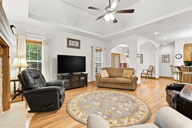 661 N Greer Avenue, Nixa, MO 65714