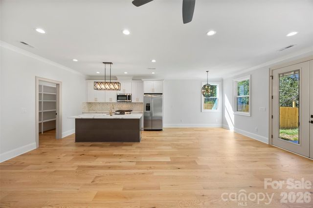 1329 Condon Street, Charlotte, NC 28216