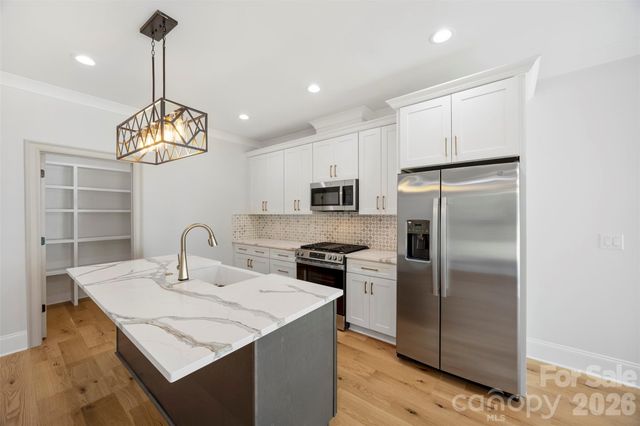 1329 Condon Street, Charlotte, NC 28216