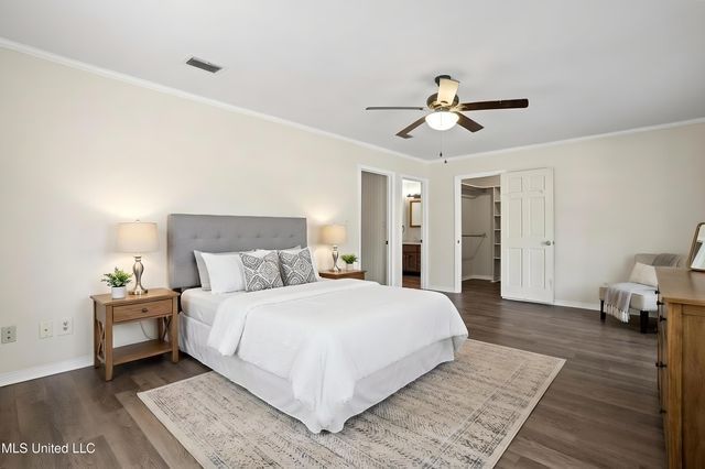 1921 Kingslea Drive, Gautier, MS 39553