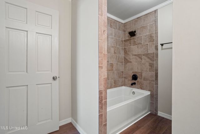 1921 Kingslea Drive, Gautier, MS 39553