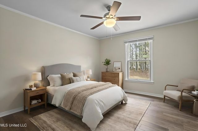 1921 Kingslea Drive, Gautier, MS 39553