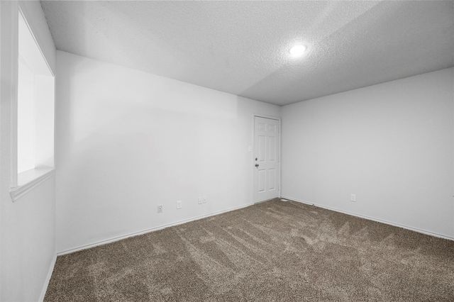 9825 Walnut Street 206, Dallas, TX 75243