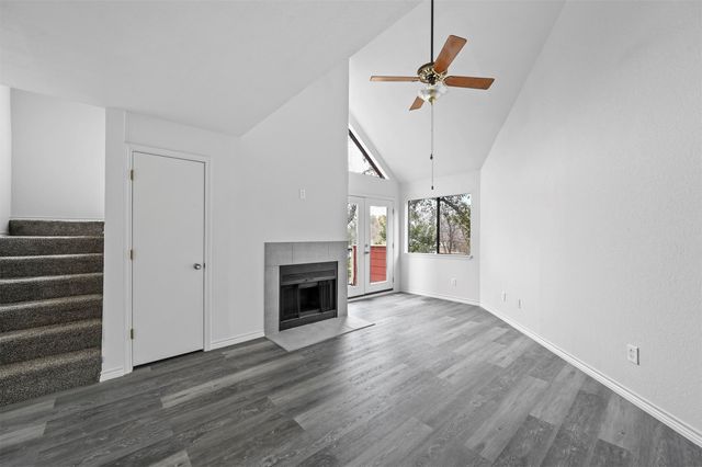 9825 Walnut Street 206, Dallas, TX 75243