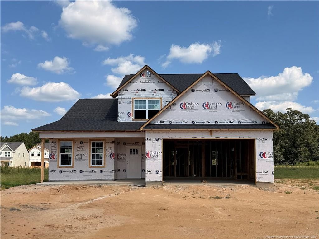 173 Pink Poplar Place, Raeford, NC 28376