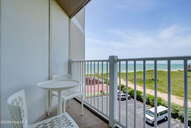 2000 New River Inlet Road 1301, N Topsail Beach, NC 28460