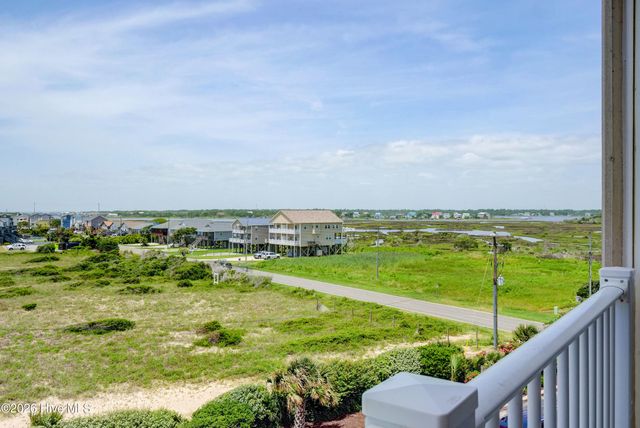 2000 New River Inlet Road 1301, N Topsail Beach, NC 28460