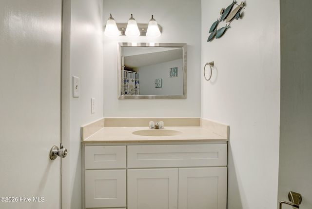 2000 New River Inlet Road 1301, N Topsail Beach, NC 28460