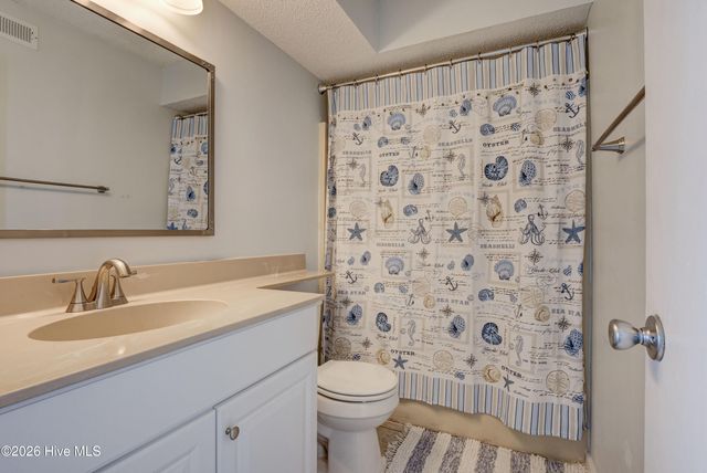 2000 New River Inlet Road 1301, N Topsail Beach, NC 28460