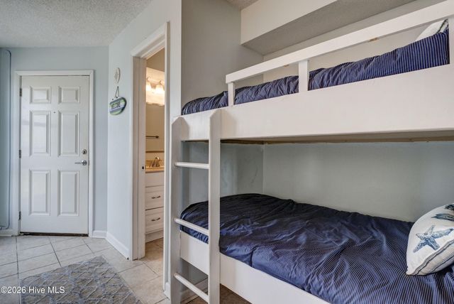 2000 New River Inlet Road 1301, N Topsail Beach, NC 28460