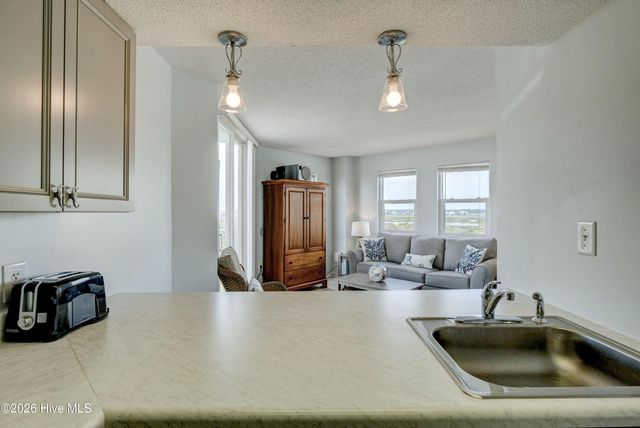 2000 New River Inlet Road 1301, N Topsail Beach, NC 28460