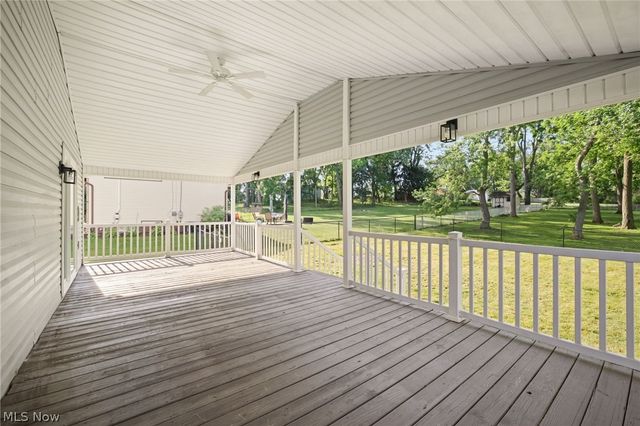 4694 Leone Road NE, Louisville, OH 44641