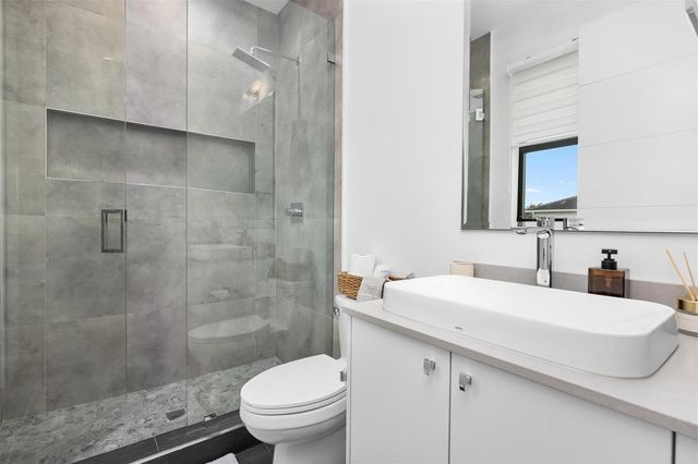 1405 NE 4th Avenue, Boca Raton, FL 33432