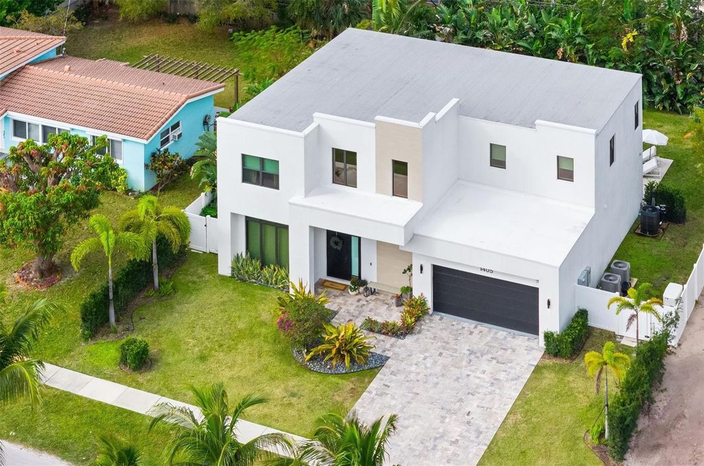1405 NE 4th Avenue, Boca Raton, FL 33432