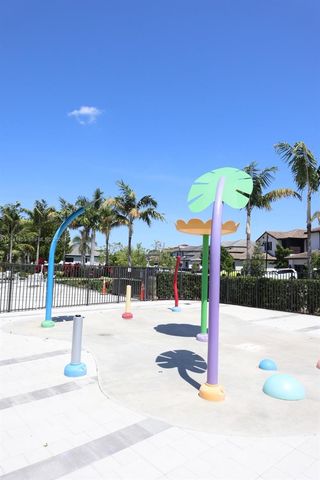 8201 NW 41st Street D402, Doral, FL 33166