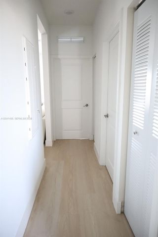 8201 NW 41st Street D402, Doral, FL 33166