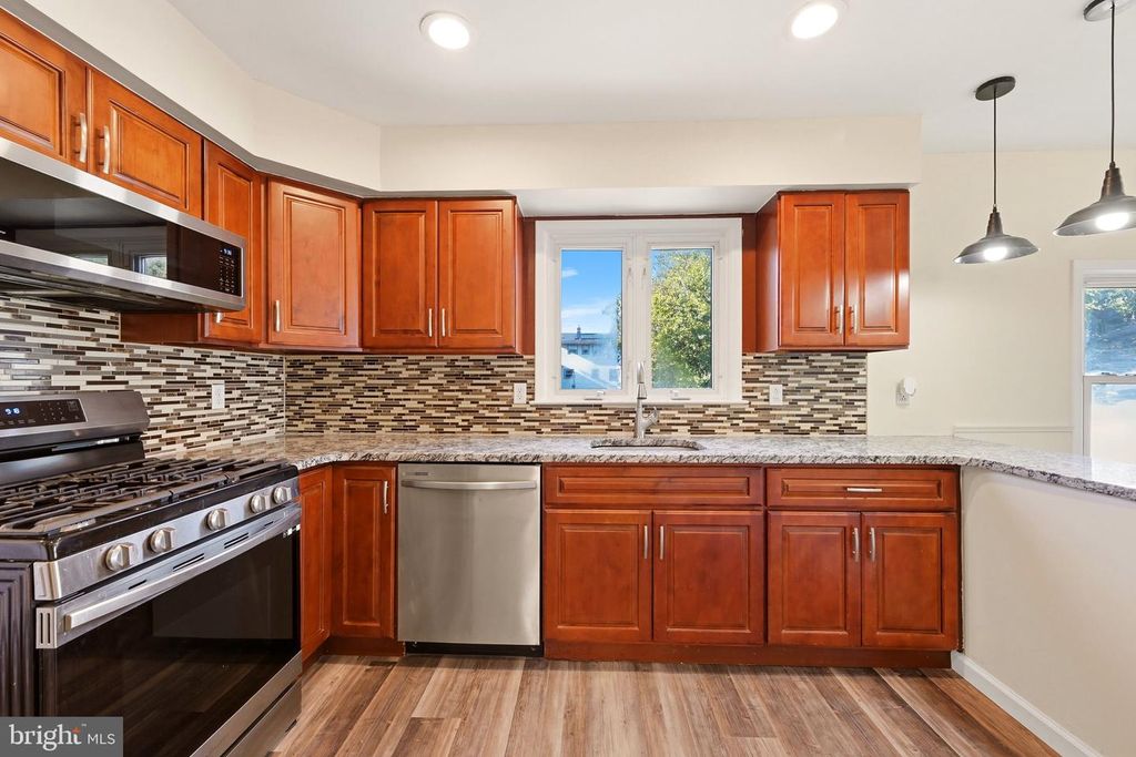 302 JUNIATA AVE, DELRAN, NJ 08075 — photo 2