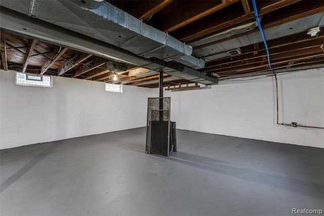 13888 Carlisle Street, Detroit, MI 48205