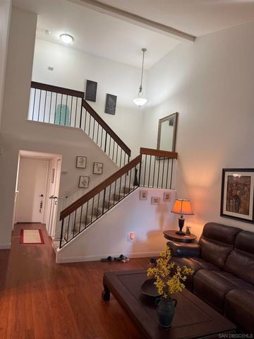 8589 Dortha Ct., Santee, CA 92071